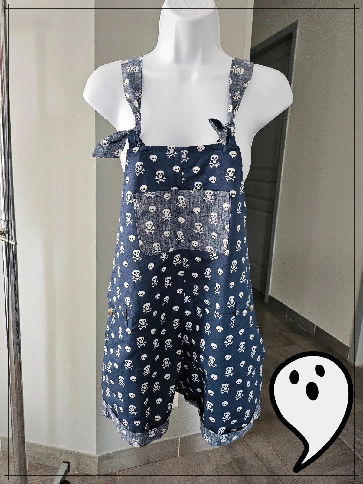 combi short faite main tête de mort mignon